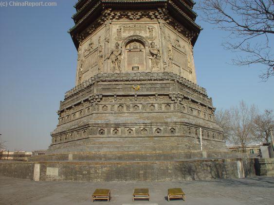 Tianning Temple & Pagoda, the only standing Pagoda within the City...