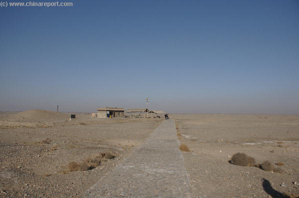 Head East into the Desert & Farmland to Visit an Underground Tomb Relic ?